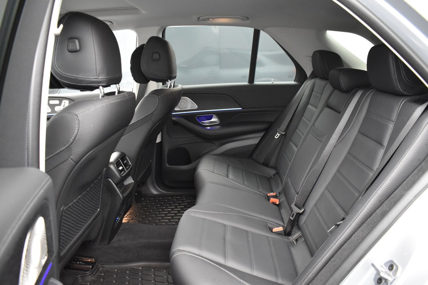 Used 2026 Silver Mercedes-Benz GLE 580 image 11