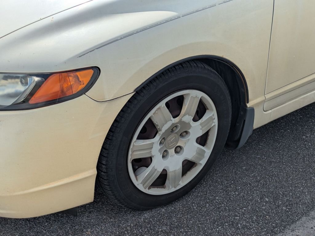Used 2006 White Honda LX image 7