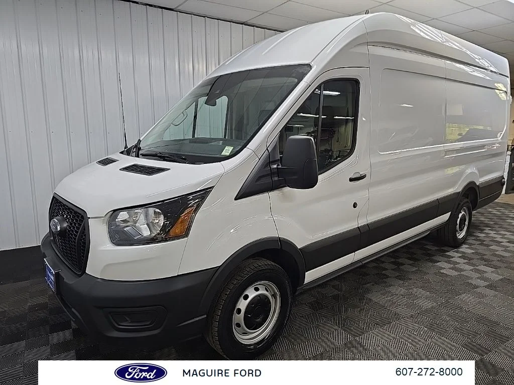 Used 2025 White Ford Base image 8