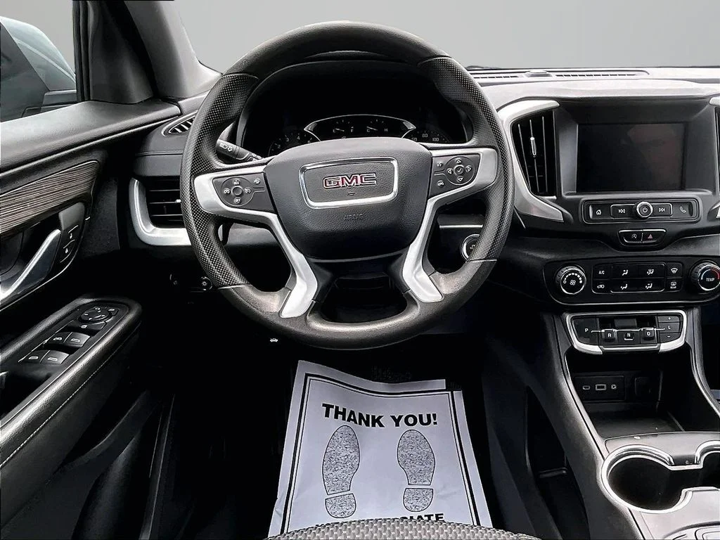 Used 2023 Silver GMC SLE image 5