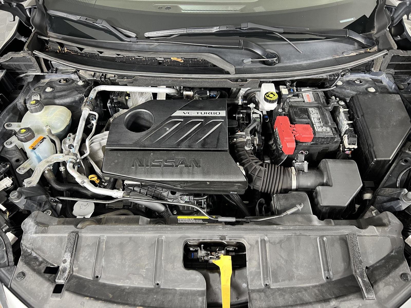 Used 2023 Super Black Nissan SV image 3