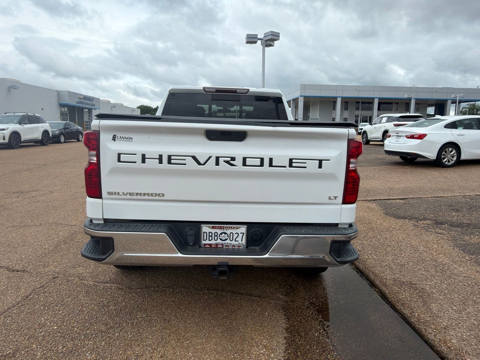 Used 2020 White Chevrolet LT image 10