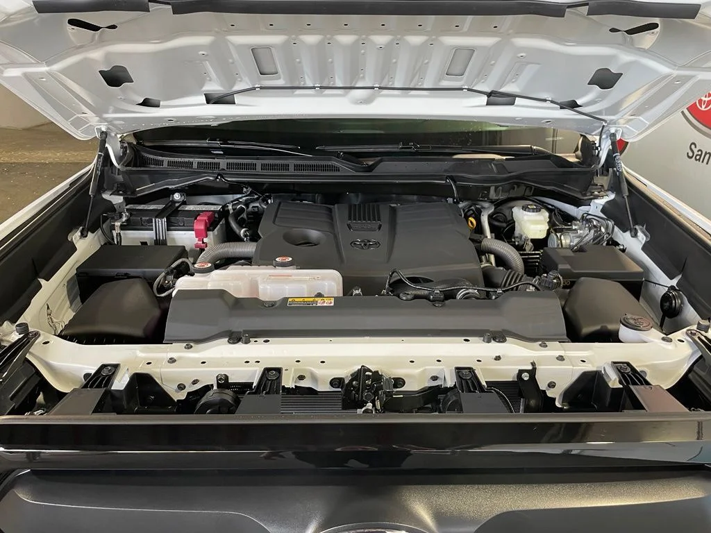 New 2026 White Toyota SR image 38