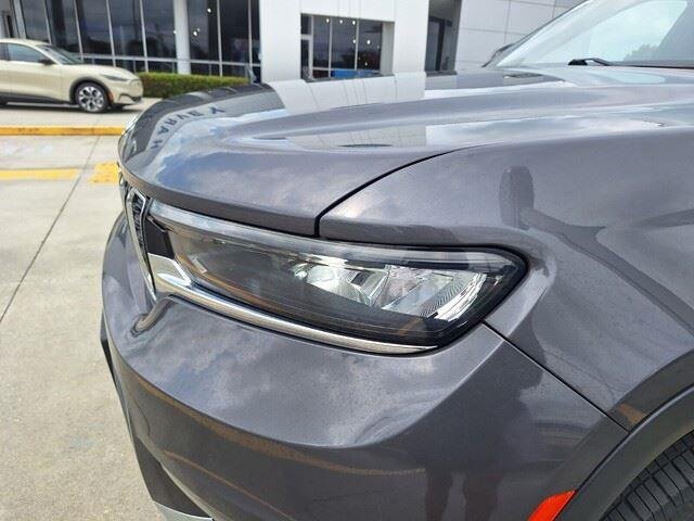 Used 2024 Baltic Gray Metallic Clearcoat Jeep Limited image 10