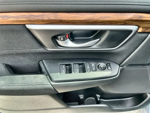 Used 2020  Honda EX image 17
