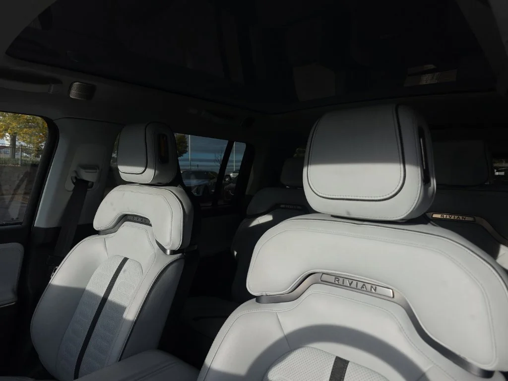 Used 2025 Glacier White Rivian Adventure Dual Motor Max Pack image 24