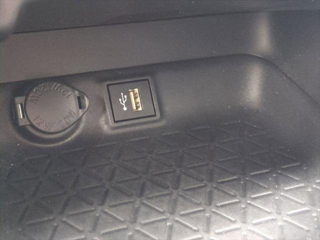 Certified Used 2021 ICE CAP Toyota  image 21