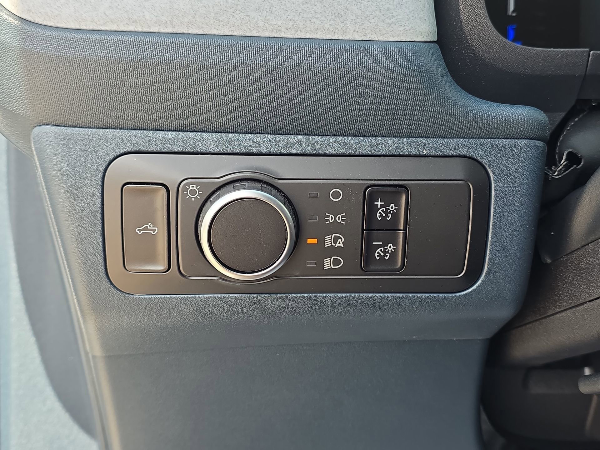 2025 Ford Maverick XLT - Photo 49