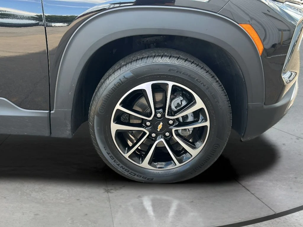 Certified Used 2025 Black Chevrolet LT image 30
