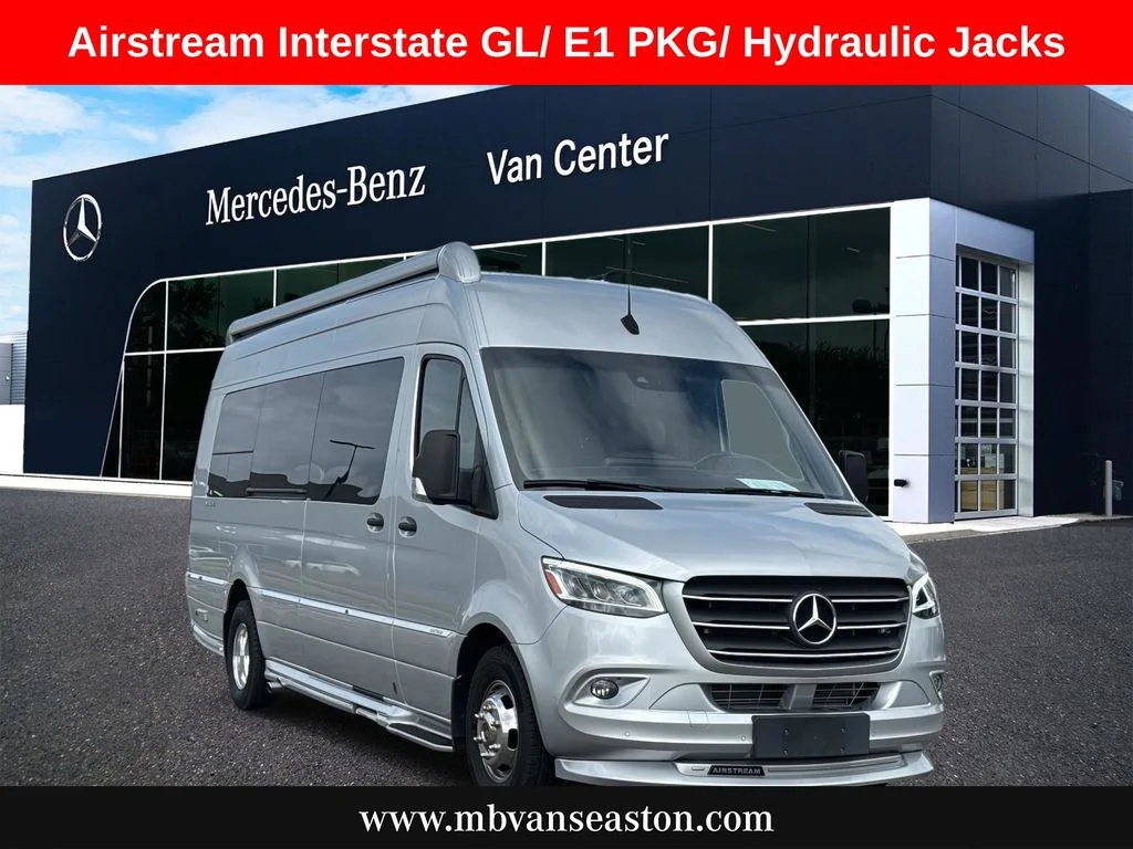 2022 Mercedes-Benz Sprinter 3500XD 170 Ext WB 3.0D High Roof's photo