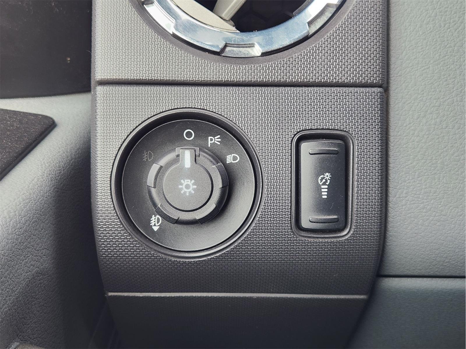 2012 Ford F-250 Super Duty XLT - Photo 19