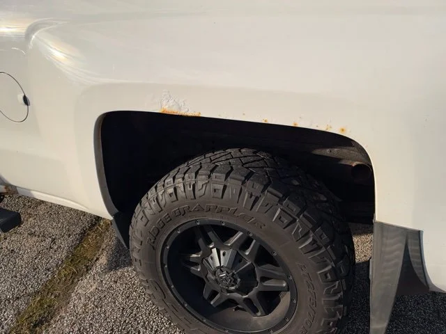 Used 2015 White Chevrolet LT image 6