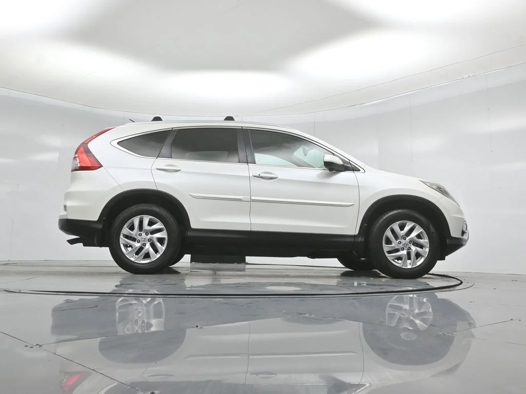 Used 2016 White Honda EX-L image 45