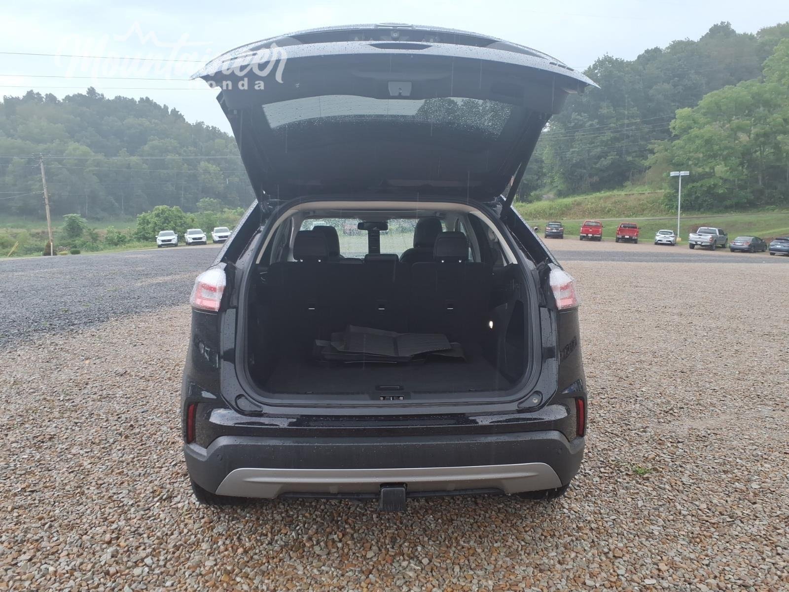 Used 2022 Agate Black Ford SEL image 21