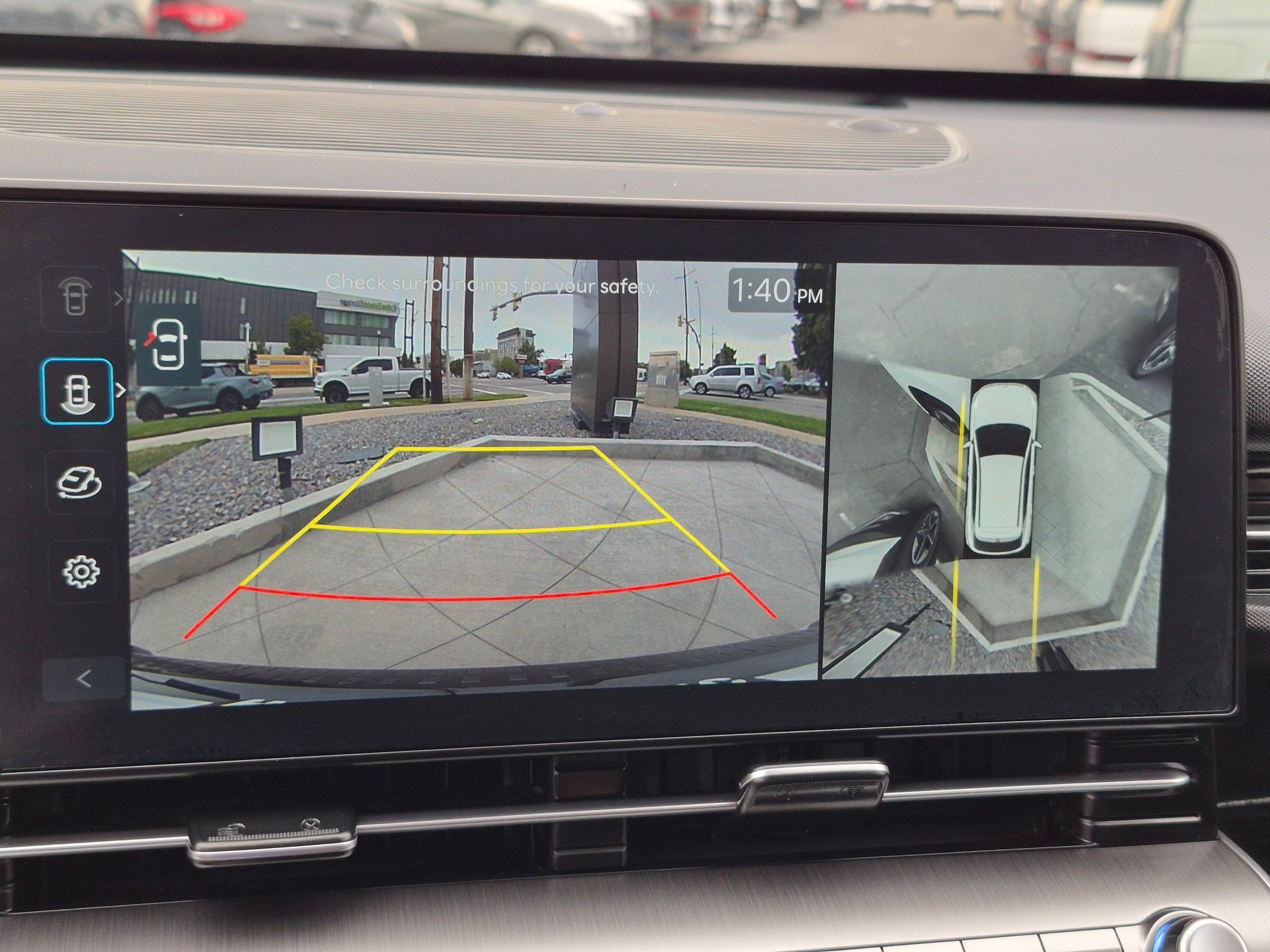 Certified Used 2024 Atlas White Hyundai Limited image 24