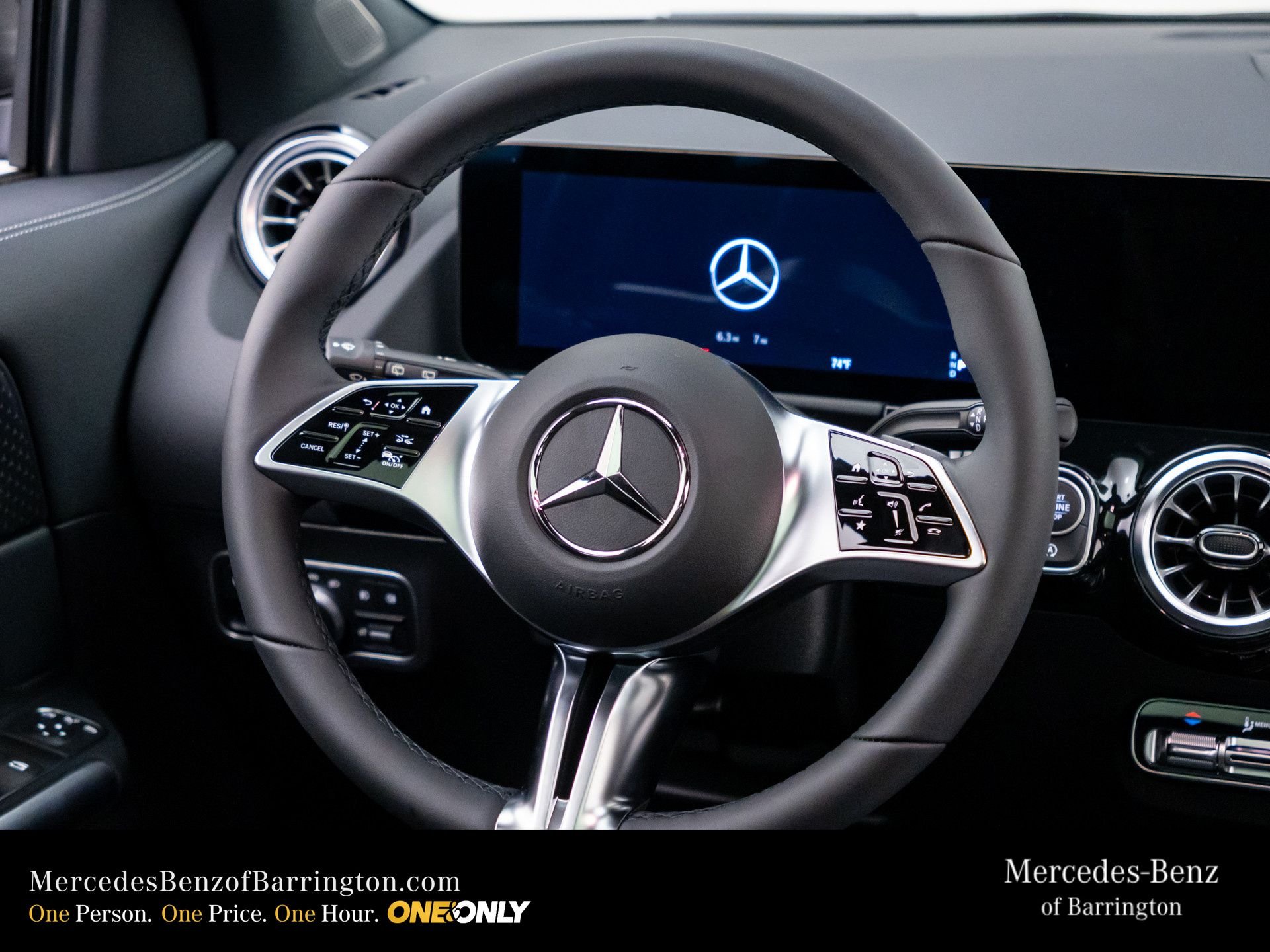 New 2026 Night Black Mercedes-Benz GLA 250 image 12
