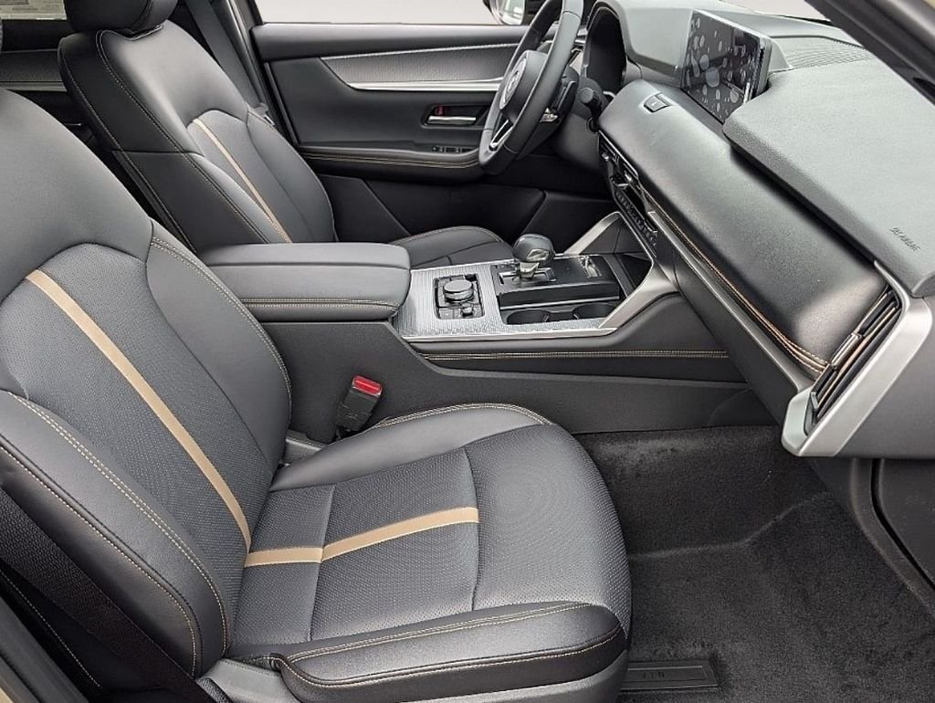New 2026 Zircon Sand Metallic Mazda 3.3 Turbo S Premium AWD image 17