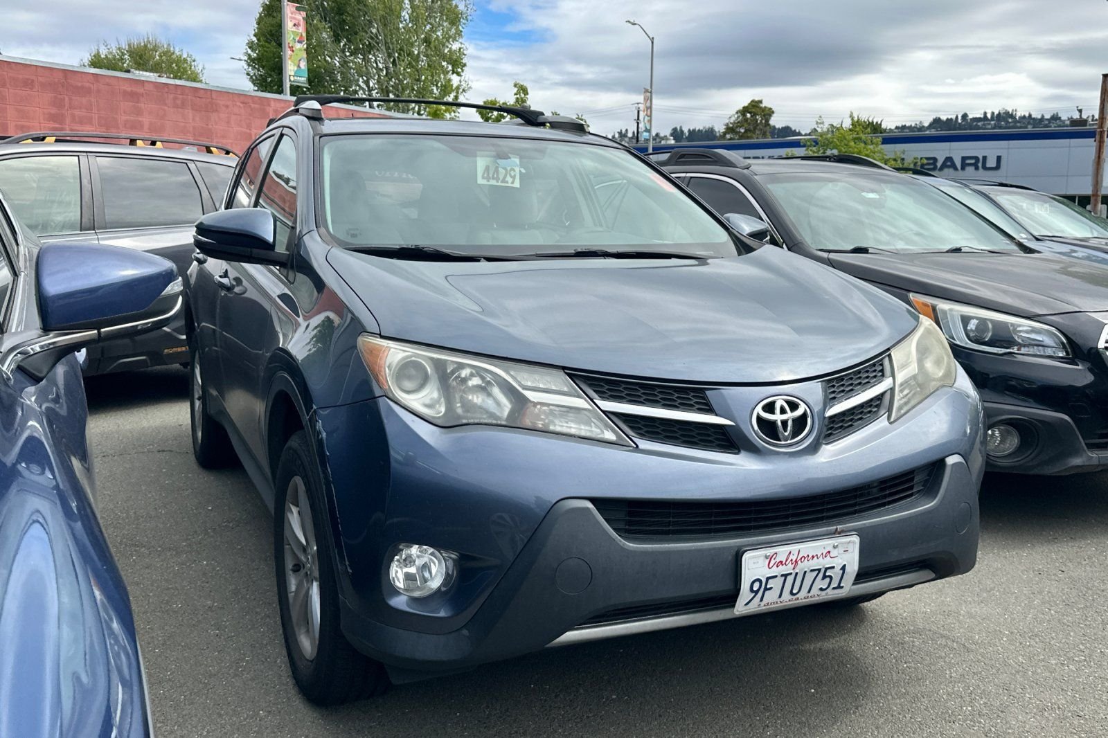 Used 2014 Toyota RAV4 XLE with VIN 2T3RFREV9EW193489 for sale in Albany, CA