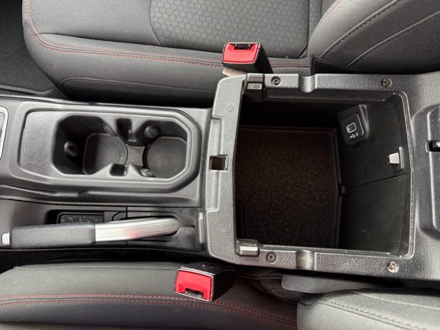 Used 2018 Silver Jeep Unlimited Rubicon image 33