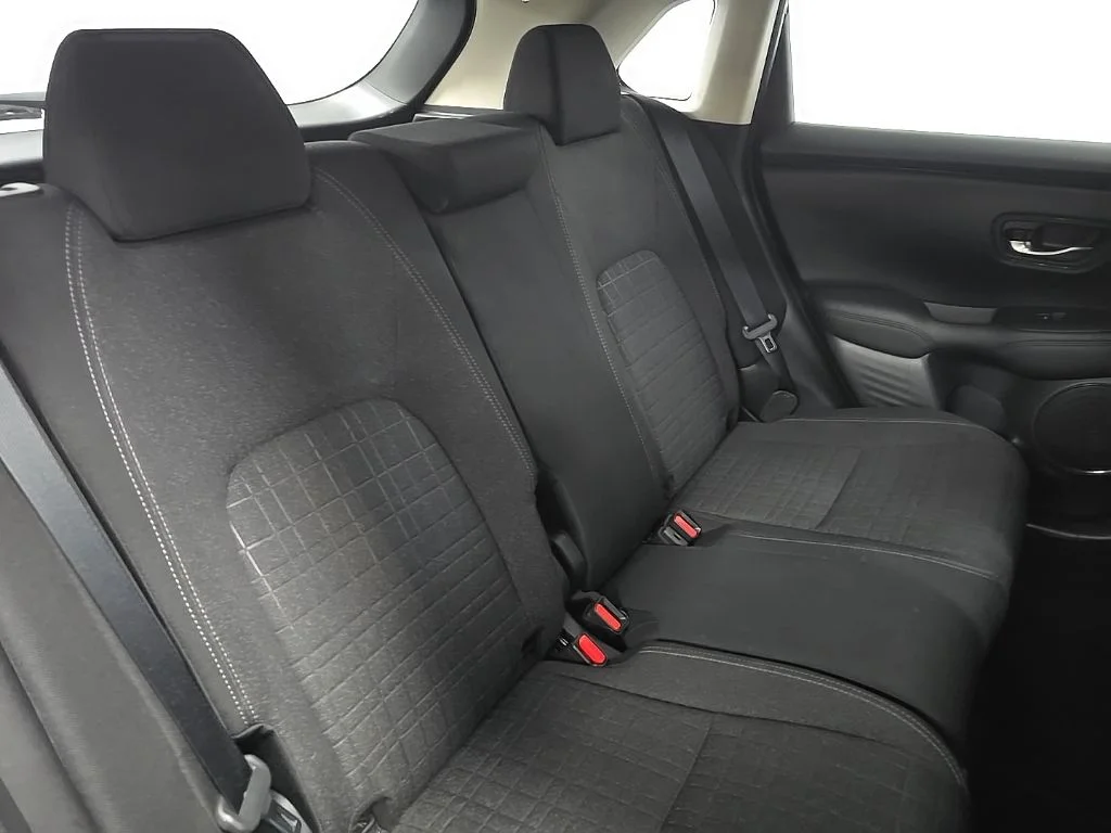 Used 2023 Modern Steel Metallic Honda LX image 18