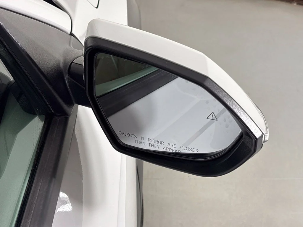 Used 2025 Gray Hyundai SEL image 16