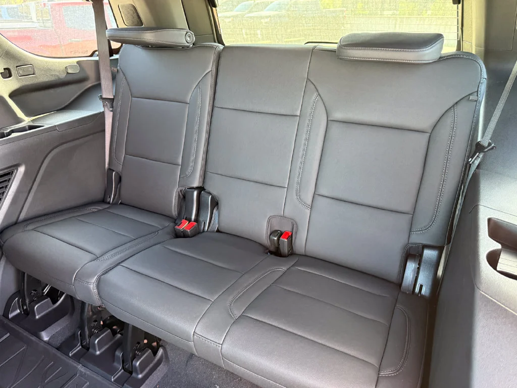 2027 Chevrolet Tahoe Z71 - Photo 10