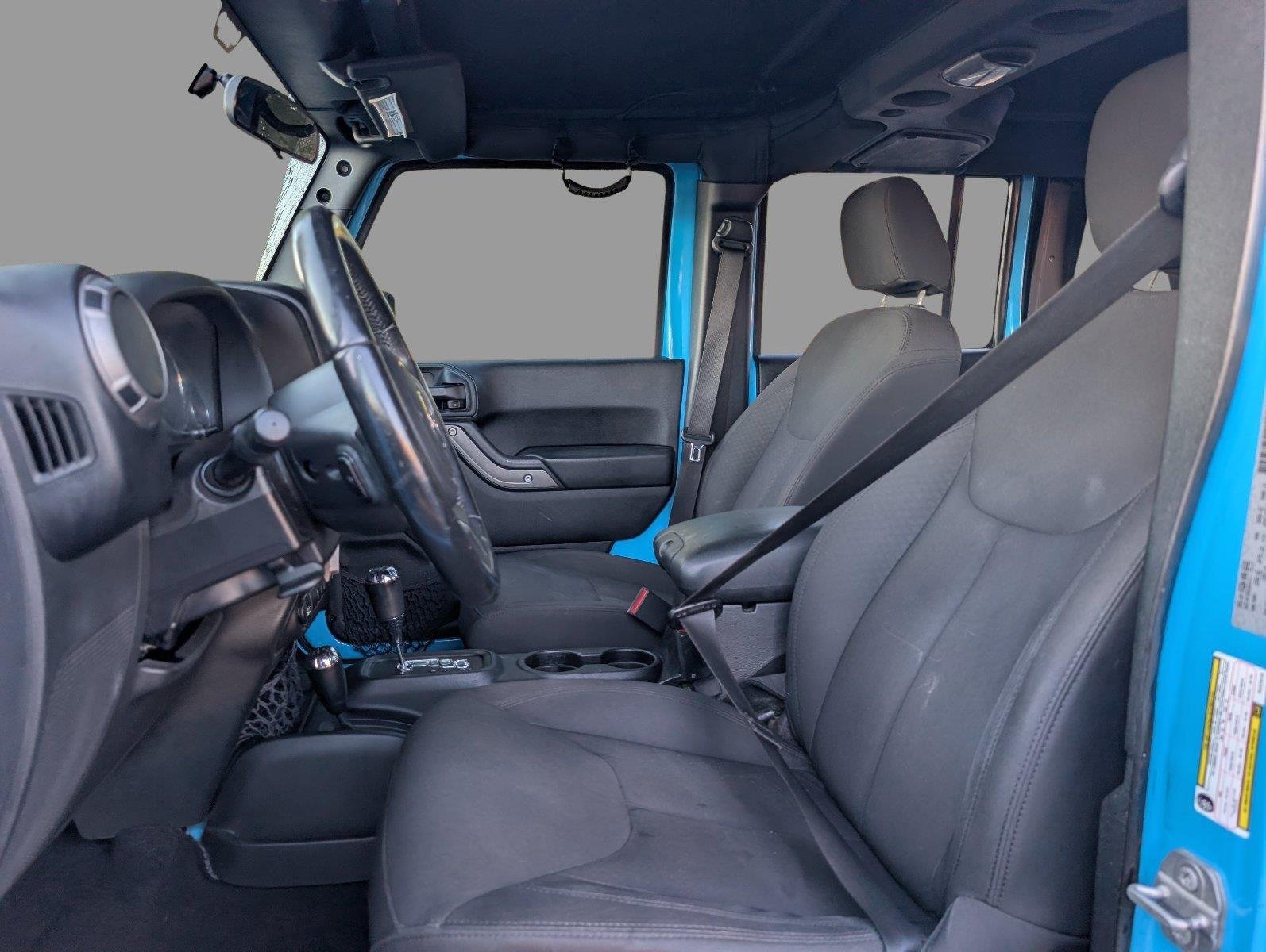 Used 2017 Chief Clearcoat Jeep Sport image 15