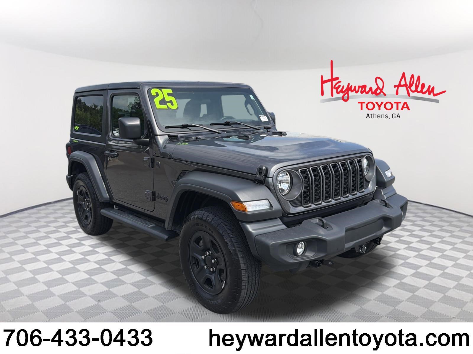 2025 Jeep Wrangler Sport's photo