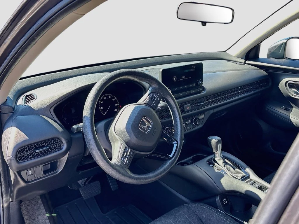 Used 2023 Modern Steel Honda LX image 9