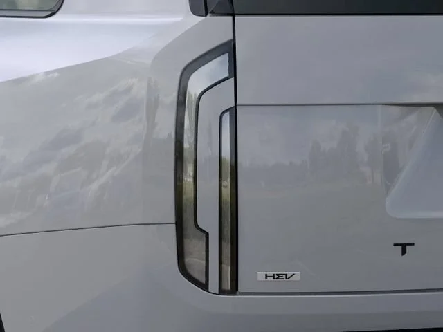 New 2027 Wolf Gray Kia X-Line SX image 11