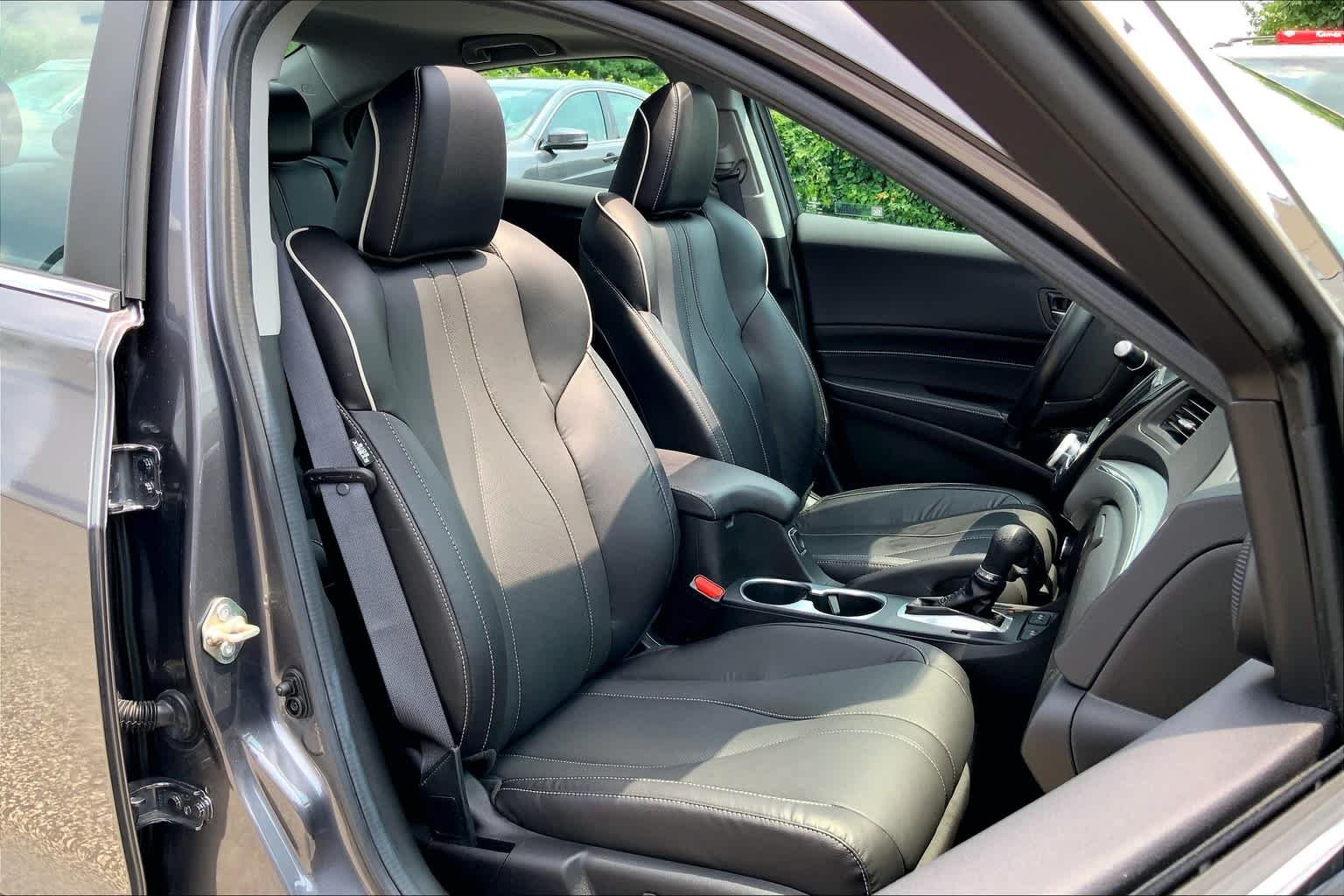 Used 2019 Modern Steel Metallic Acura w/Premium Pkg image 7