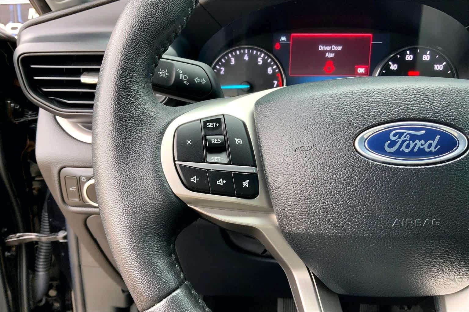 Used 2024 Agate Black Ford XLT image 24