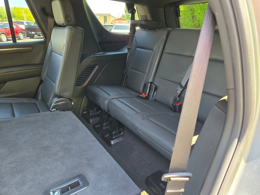 2025 Chevrolet Tahoe LT - Photo 19