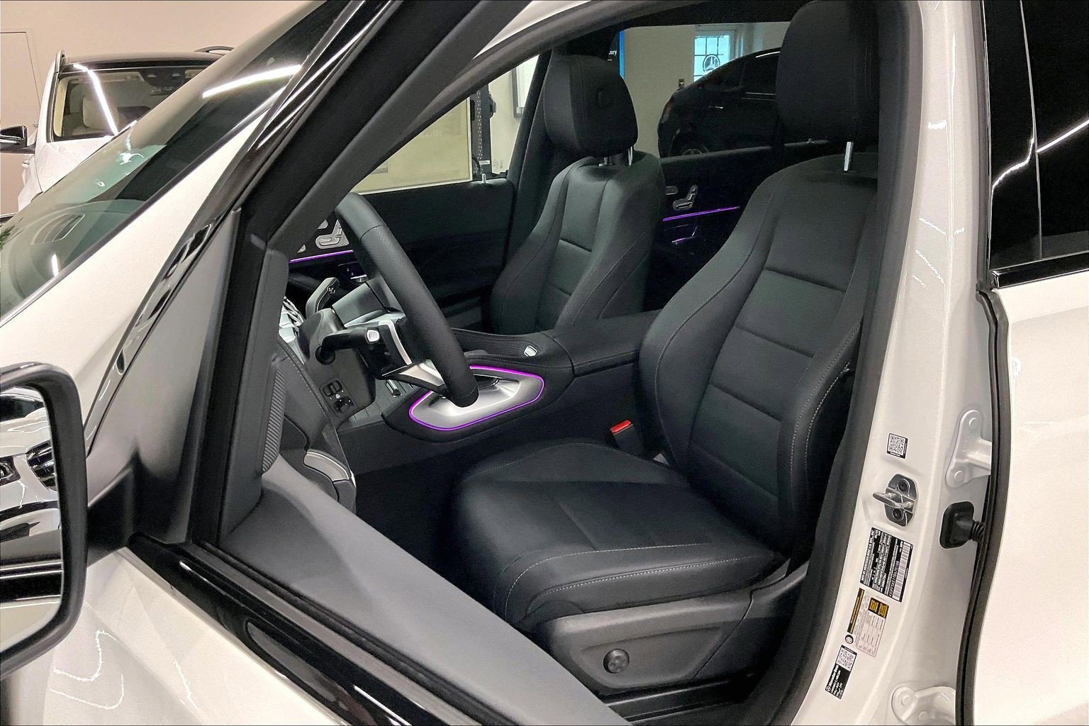 New 2026 Polar White Mercedes-Benz GLS 450 image 23
