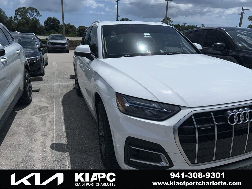 2021 Audi Q5 45 Premium Plus's photo