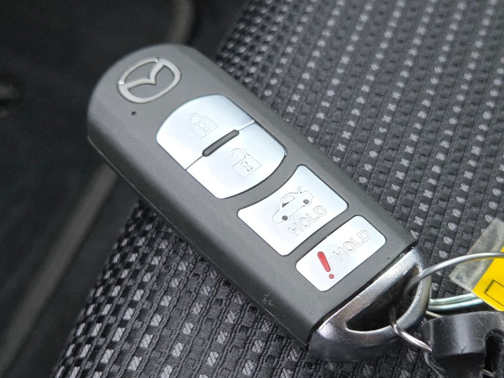 Used 2013 Gray Mazda i Touring image 37