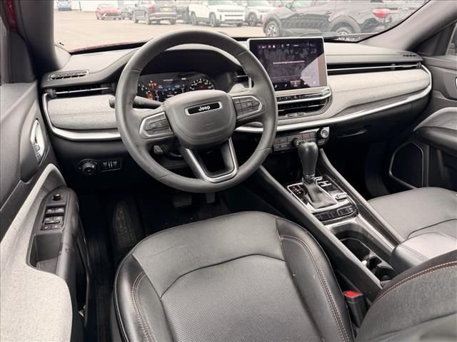 Used 2023 Red Jeep Latitude Lux image 8