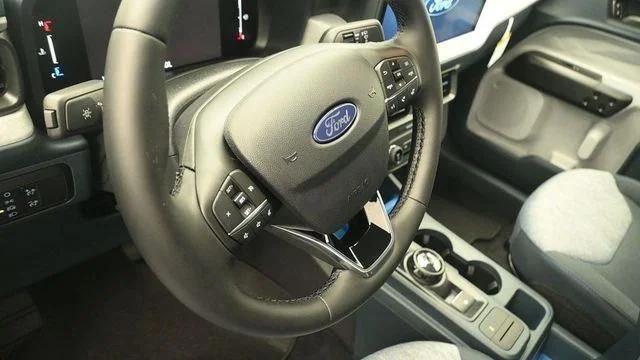 New 2026 Azure Gray Metallic Tri-Coat Ford XLT image 15