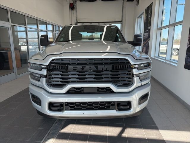 New 2026 Silver-Zynith Exterior Paint RAM Big Horn image 2