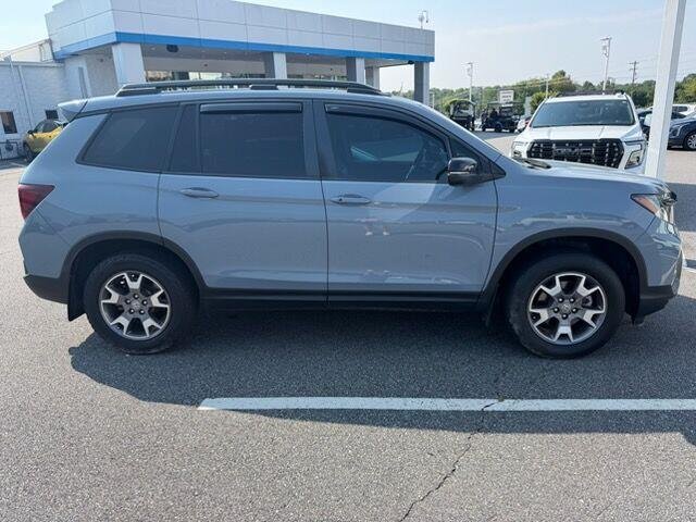 Used 2022 Sonic Gray Pearl Honda TrailSport AWD image 2
