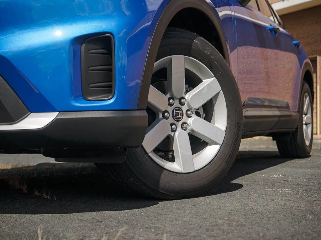 New 2026 Pacific Blue Metallic Honda EX image 6