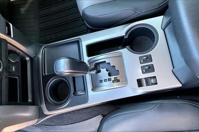 Certified Used 2022 MAGNETIC GRAY MET. Toyota  image 15