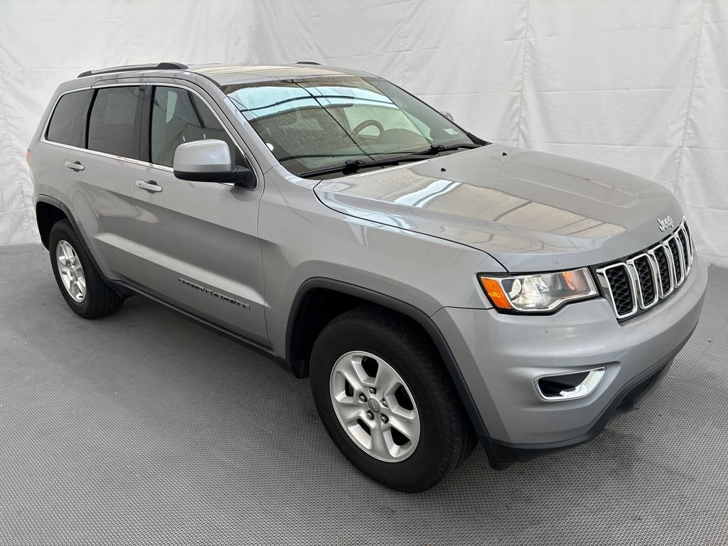 Used 2017 Silver Jeep Laredo image 8