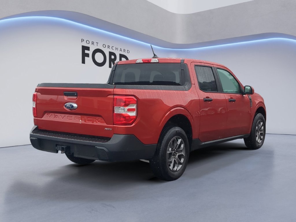 Used 2023 Red Ford XLT image 7
