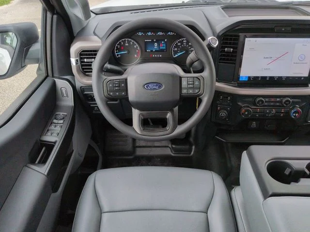 New 2026 Oxford White Ford XL image 16