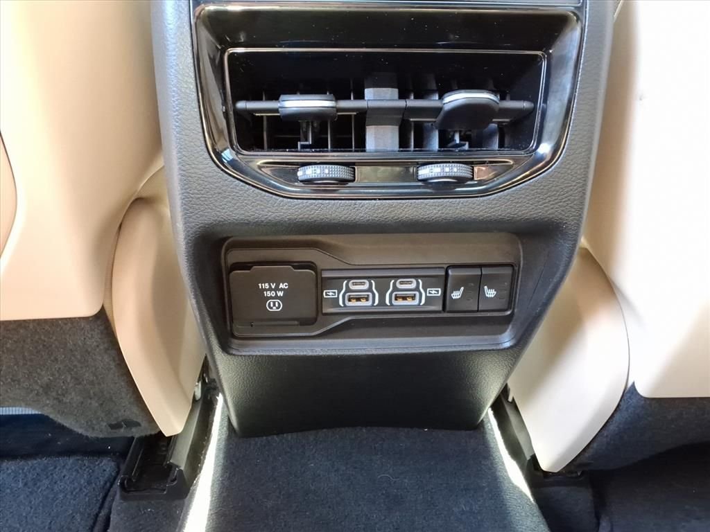 Used 2023 White Jeep Limited image 15