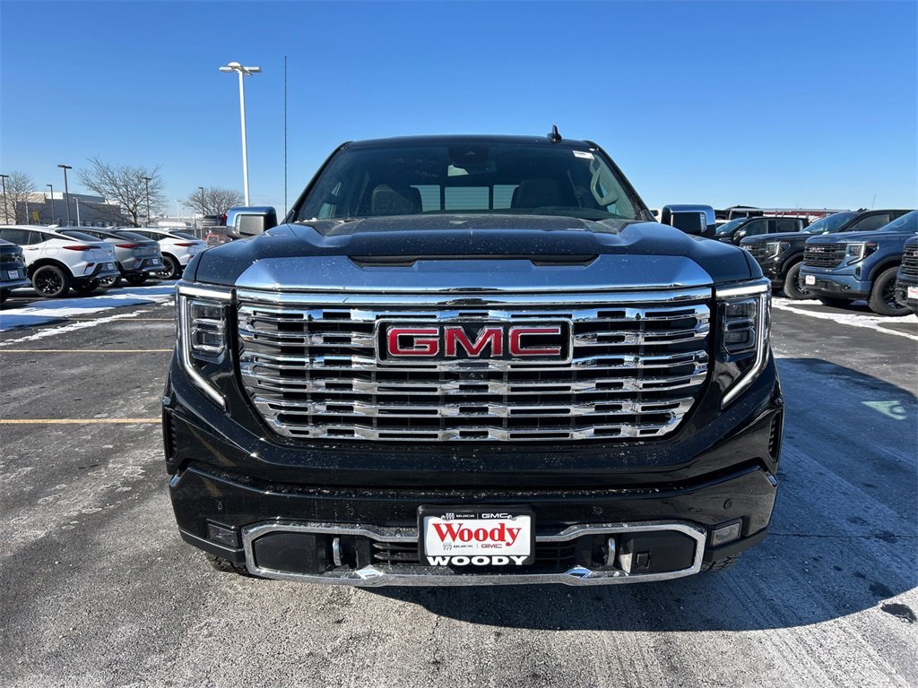 2026 GMC SIERRA - Image 2