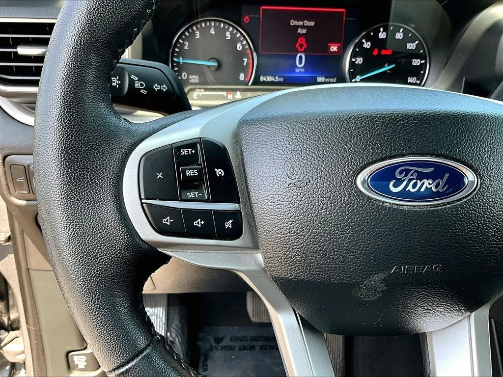 Certified Used 2022 Gray Ford XLT image 11