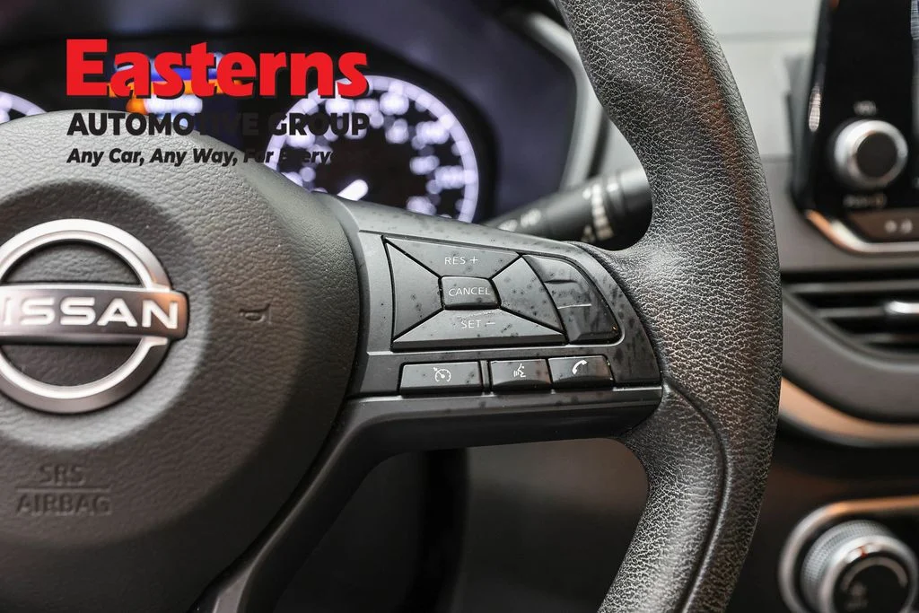 Used 2024 Silver Nissan 2.5 S image 14