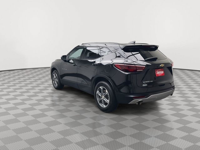 Used 2023 Black Chevrolet LT image 39